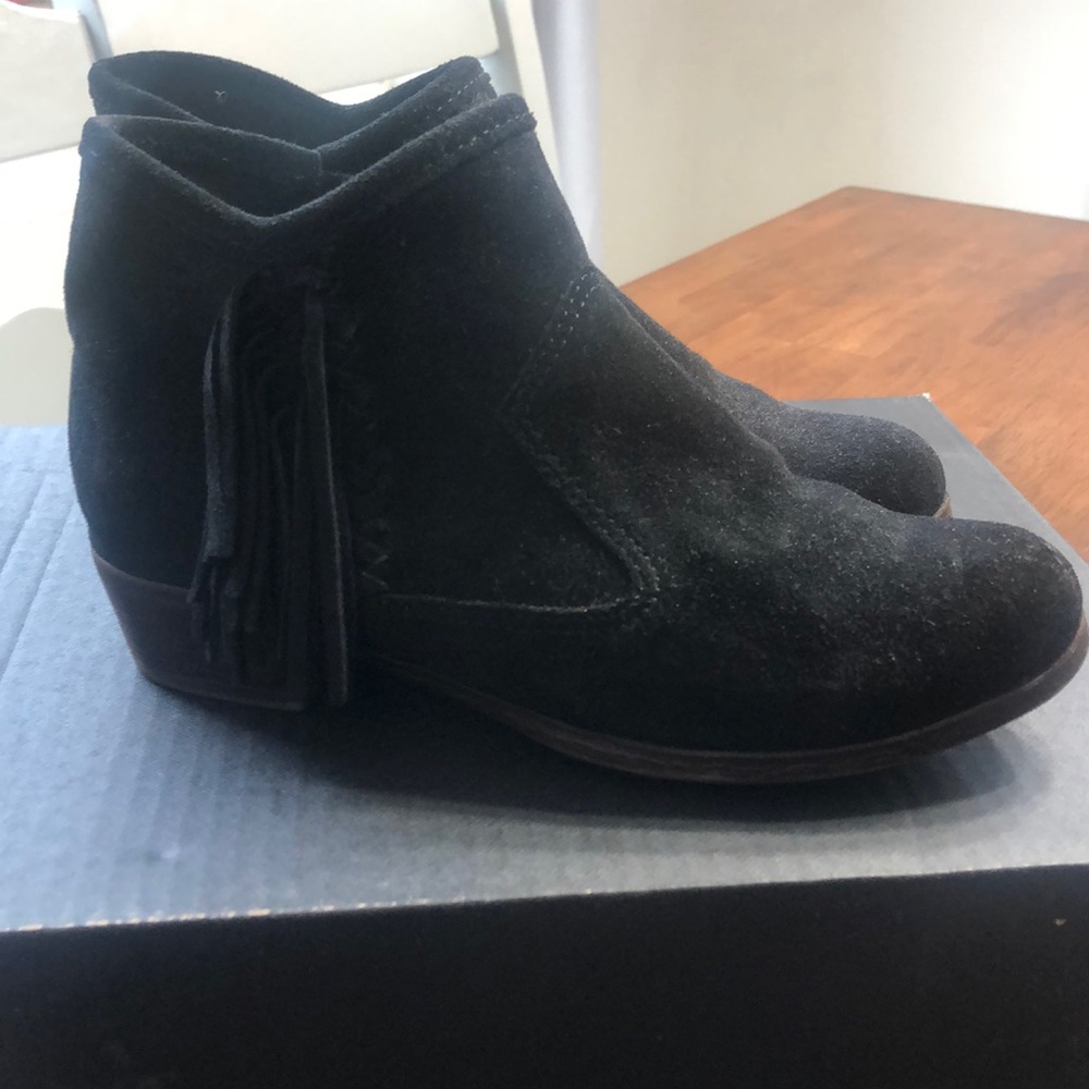 Size 8 Minnetonka Black bootie,